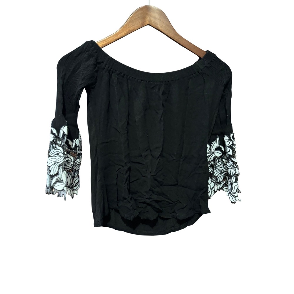 INC International Concepts xs Black Off Shoulder Floral Bell Sleeve Top XS